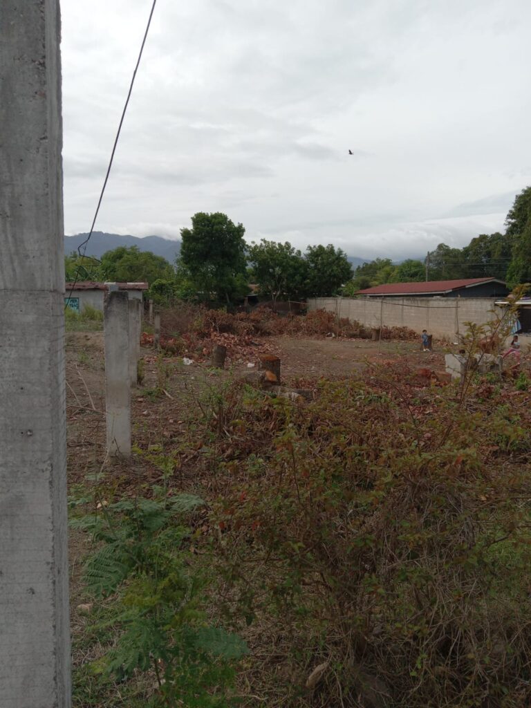 Terreno en venta frente a la carretera RN-23 en Olanchito, Yoro.